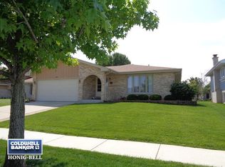 624 Briarwood Ave, Romeoville, IL 60446