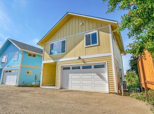 430 NW 5th St, Newport, OR 97365