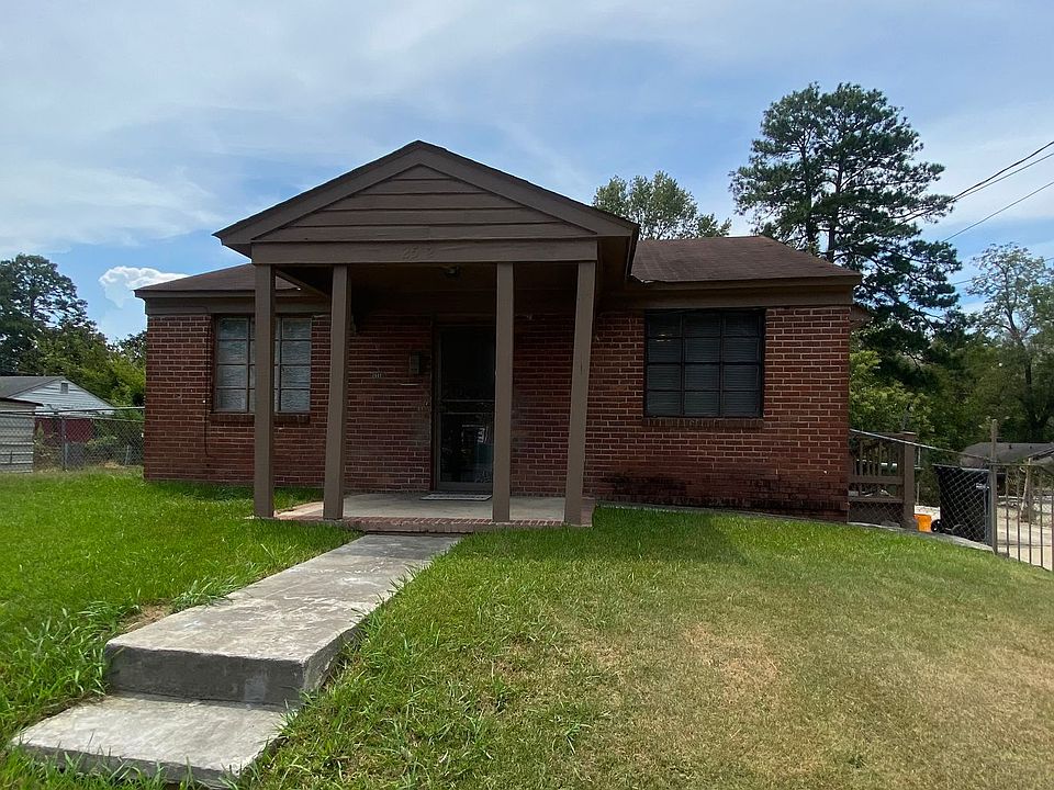 1st image of 2512 Lumpkin Ct