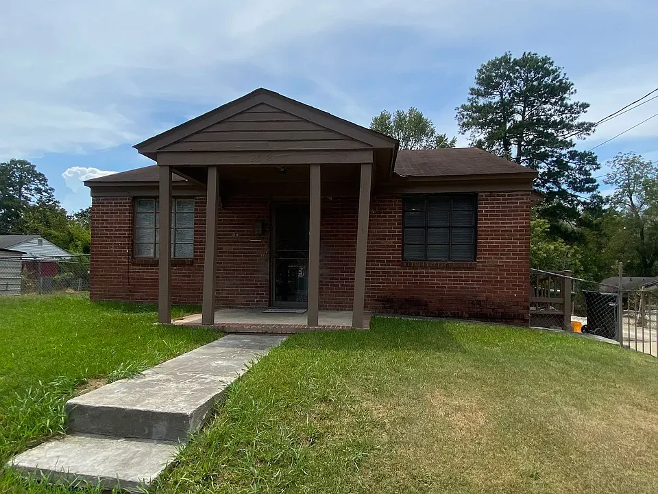 2512 Lumpkin Ct