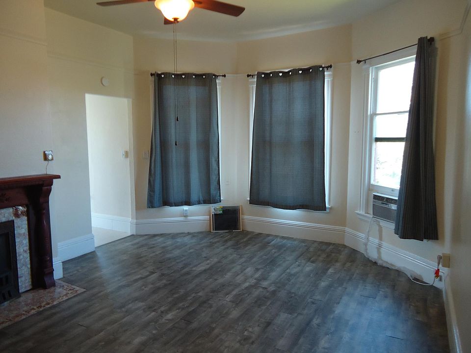 1st image of 104 W Magnolia St #1