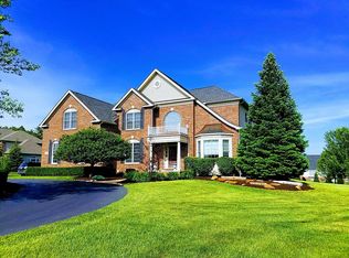 1794 Bristol Dr, Milford, MI