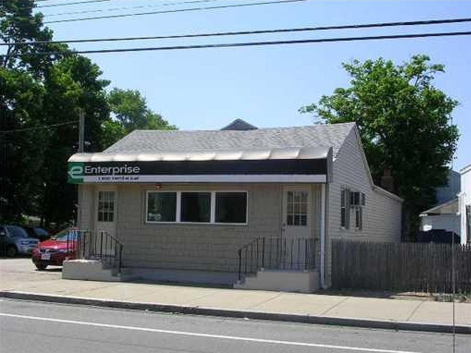 1st image of 365 Waterman Ave