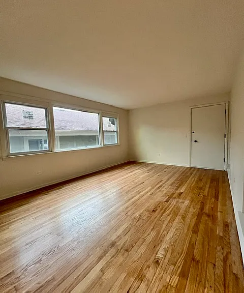 5714 N Jersey Ave #1E — Photo 4