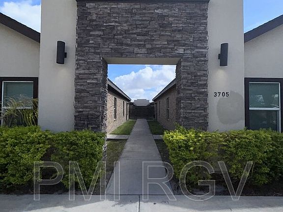 2nd image of 3705 Paola St Unit 3