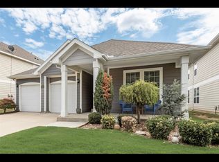 8920 Cranston Ct, Aubrey, TX 76227