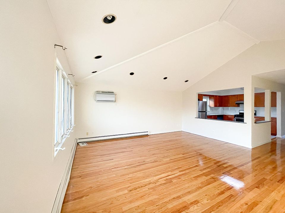 Living Room 1.1