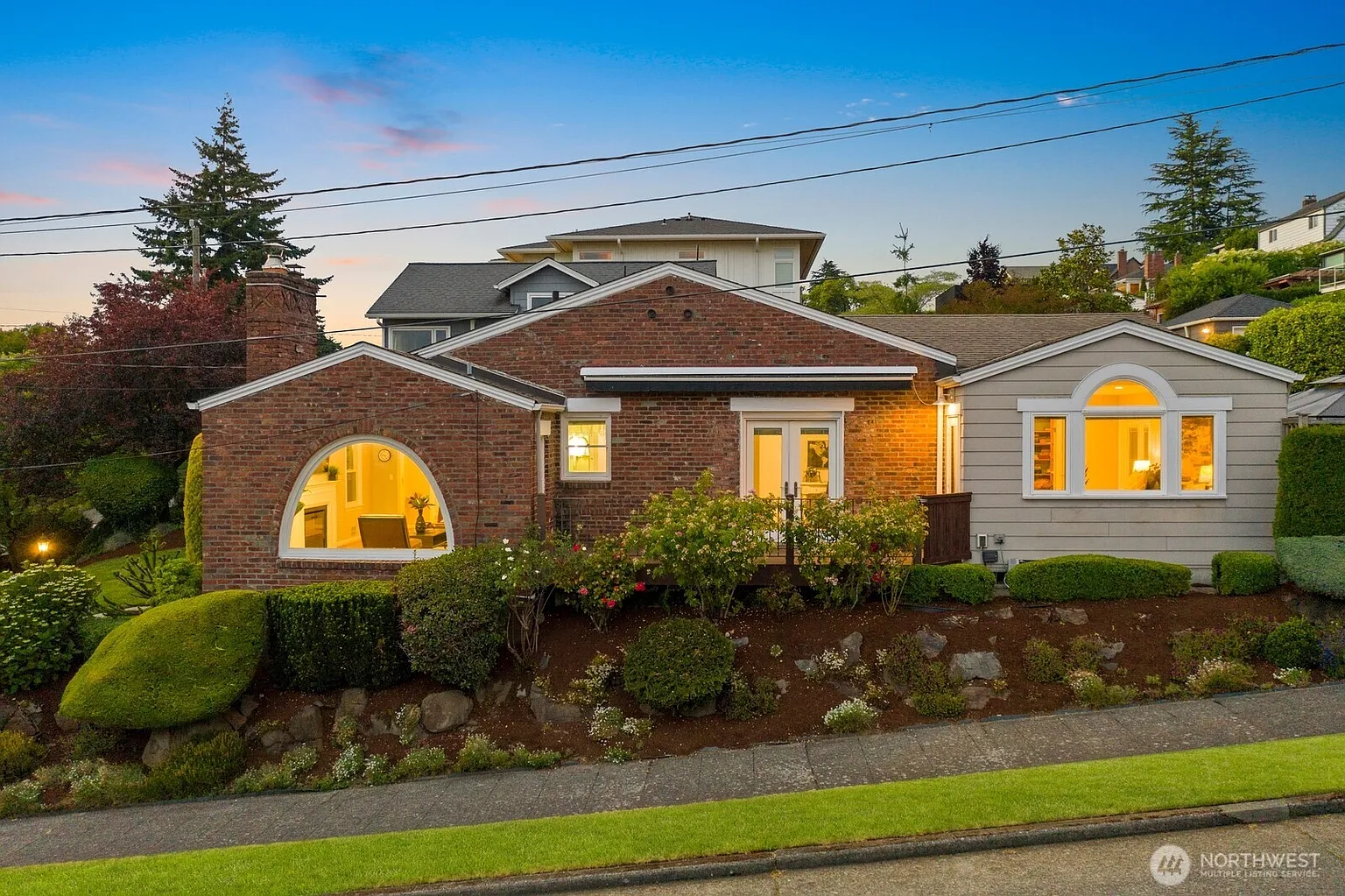 2802 29th Avenue W photo 1