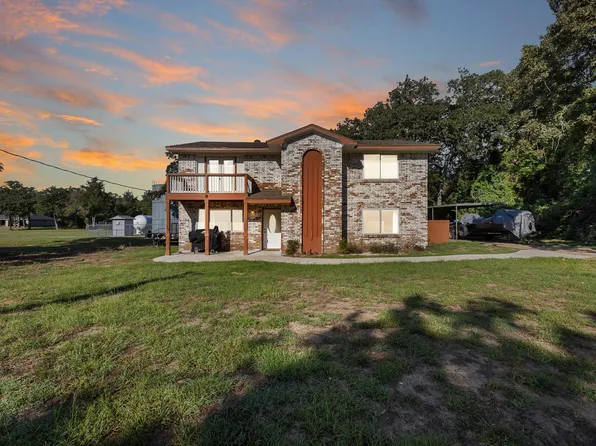 174 Masters Pl, Normangee, TX 77871
