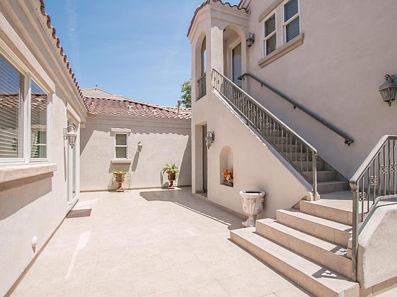 5th image of 2268 E Aster Dr
