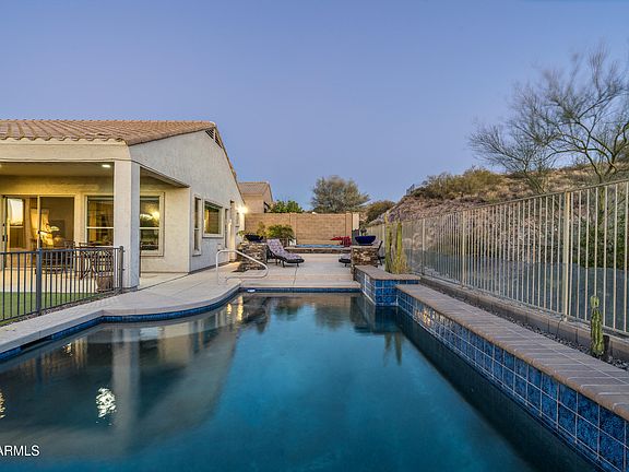 3rd image of 4742 S Primrose Drive