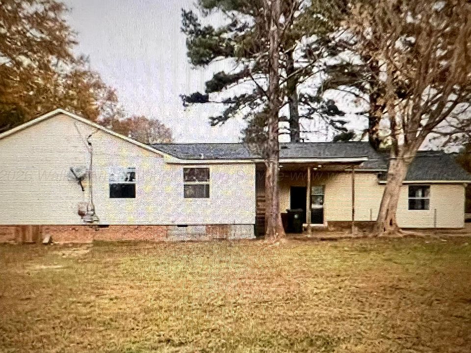 2nd image of 1401 Rutledge Ln