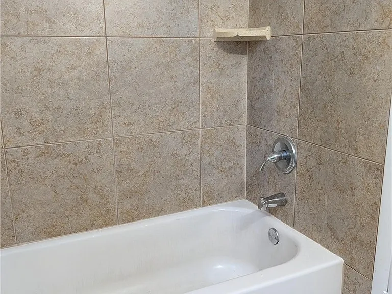 253 Glenhaven Dr — Photo 12