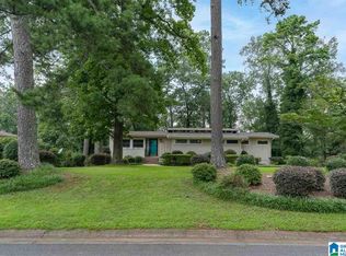 1908 Indian Hill Rd, Vestavia Hills, AL 35216
