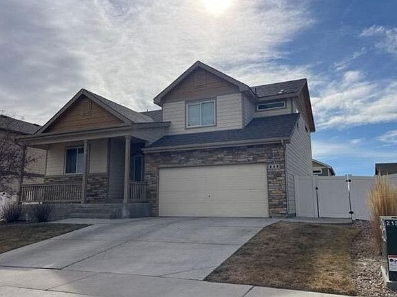 2nd image of 849 Sunlight Peak Dr