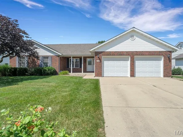 929 Kimberly Ln, Waterloo, IL 62298