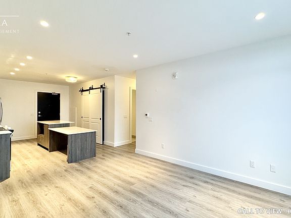 4th image of 50 Grand Ave S #2005