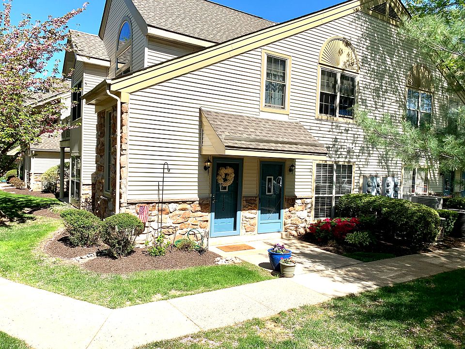 1st image of 1109 Foxmeadow Dr