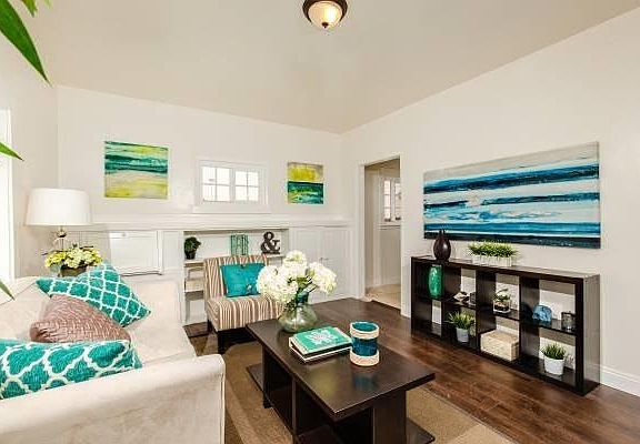 5th image of 3969 1/2 Hamilton St