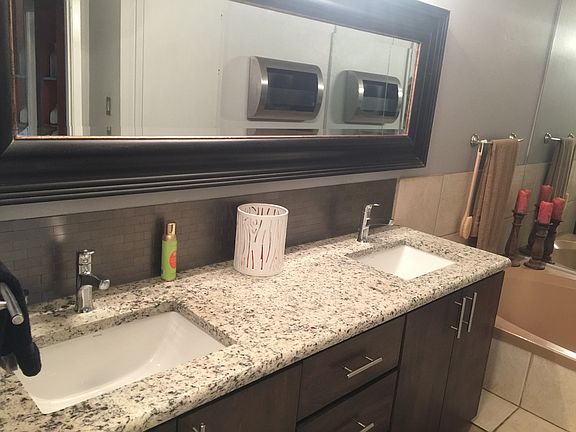 Master bath 