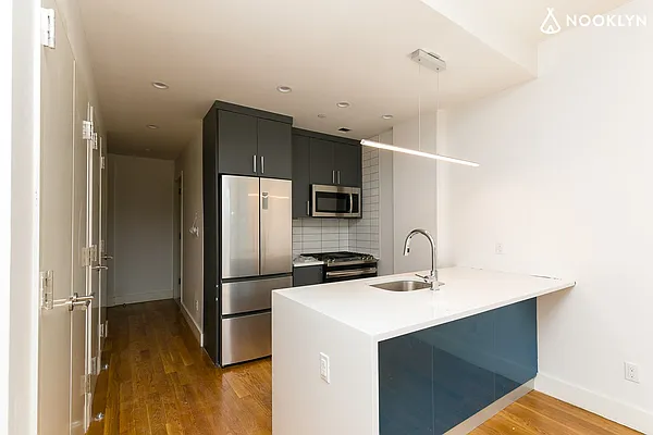 Rented by Nooklyn NYC LLC | media 20