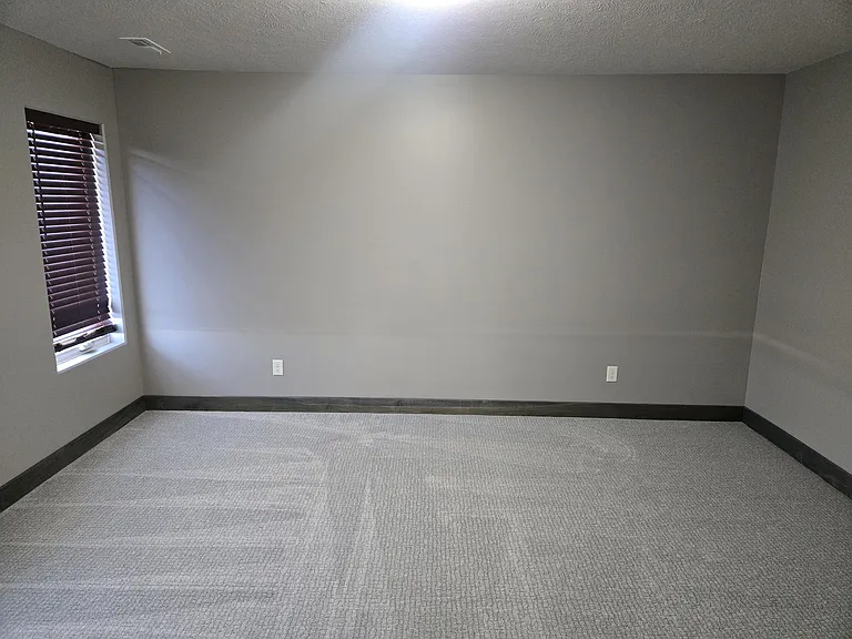 1644 Windridge Ave — Photo 5