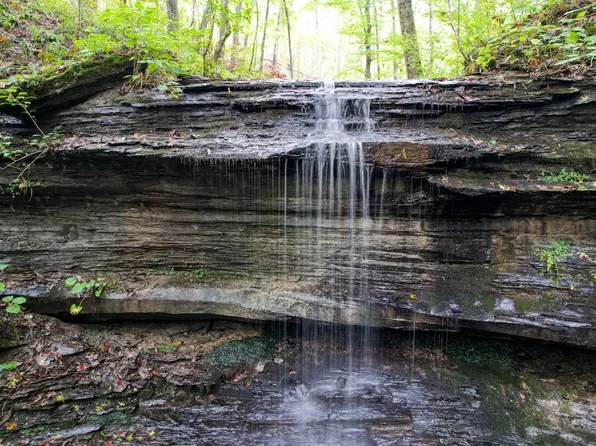 1 Ross Hollow Rd, Ashland City, TN 37015