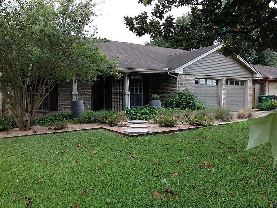 1st image of 5902 De Lange Ln