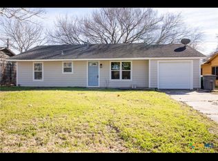 805 E Polk Ave, Victoria, TX 77901