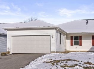 446 Courtland Ln, Pickerington, OH 43147