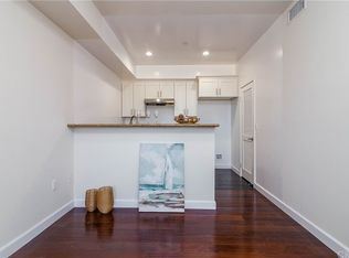 11720 Vanowen St #205, North Hollywood, CA 91605