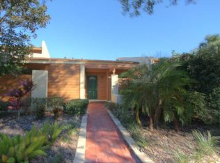 677 W Cranes Cir, Altamonte Springs, FL 32701