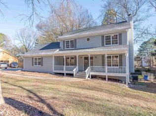 966 S Deshon Rd, Lithonia, GA 30058