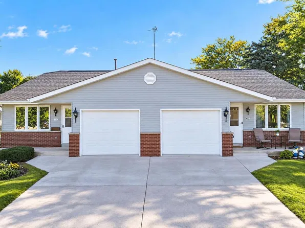 412 N 12th STREET #412, Oostburg, WI 53070