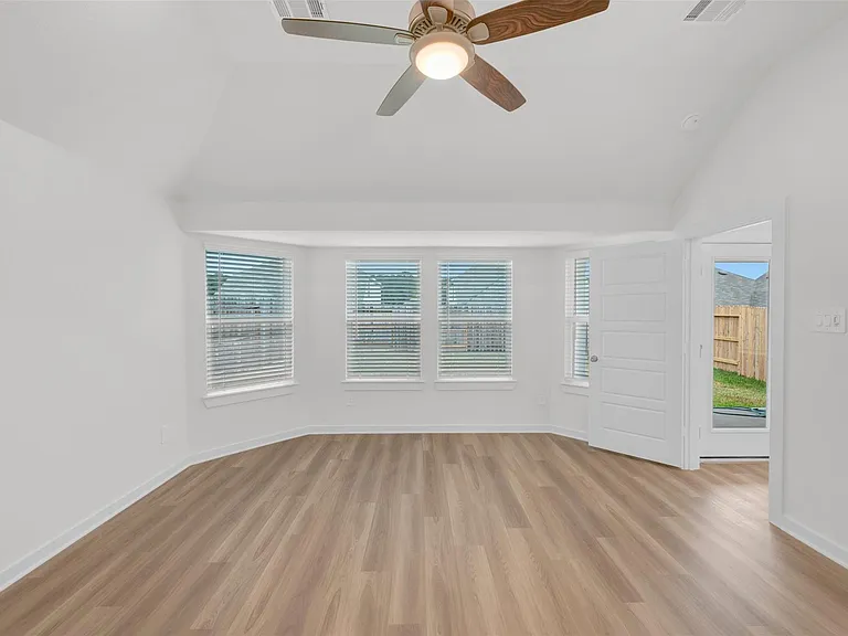 10223 Burton Path — Photo 17