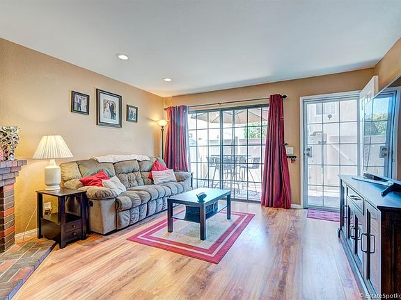 3rd image of 10100 Palm Glen Dr Unit 3