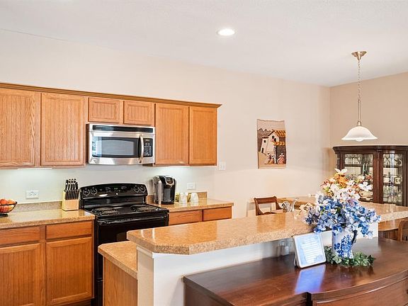 4th image of 2421 Ravenwood Ct