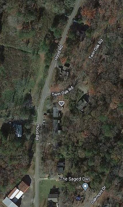 2nd image of 588 Hood Rd