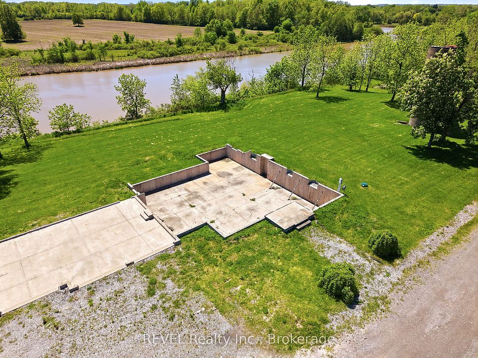 1st image of 1373 Chippawa Creek Rd