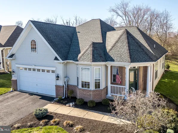 1338 Creekside Ln, Quakertown, PA 18951