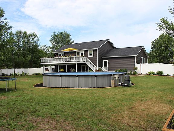 3rd image of 8786 Woodwren Dr