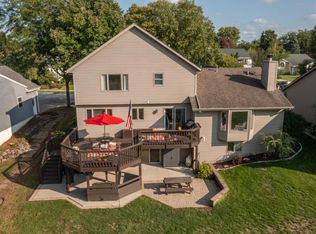 1902 Brooks Ct, West Bend, WI 53090