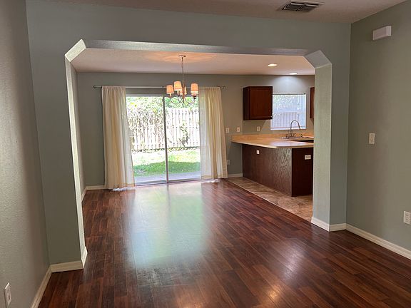 3rd image of 170 Sawtooth Dr #170