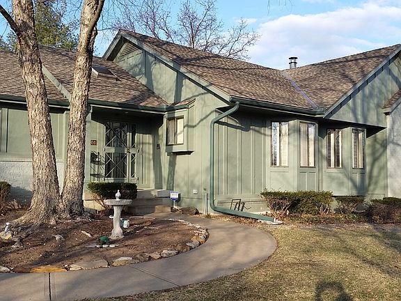 2nd image of 408 E 120th St
