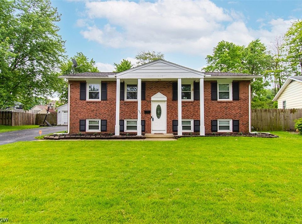 1st image of 1849 Lemont Dr