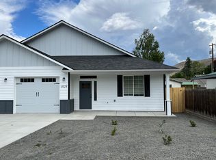 1024 Alice St, Prosser, WA 99350