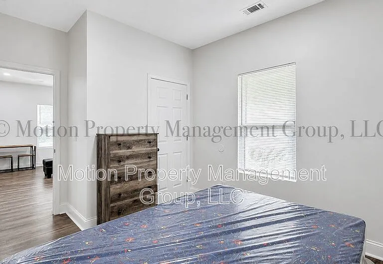 702 Carmen Ave #A1 — Photo 8