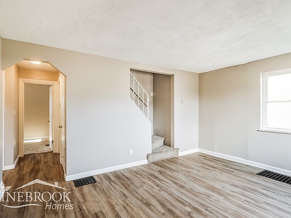 2nd image of 8361 Royal Heights Dr