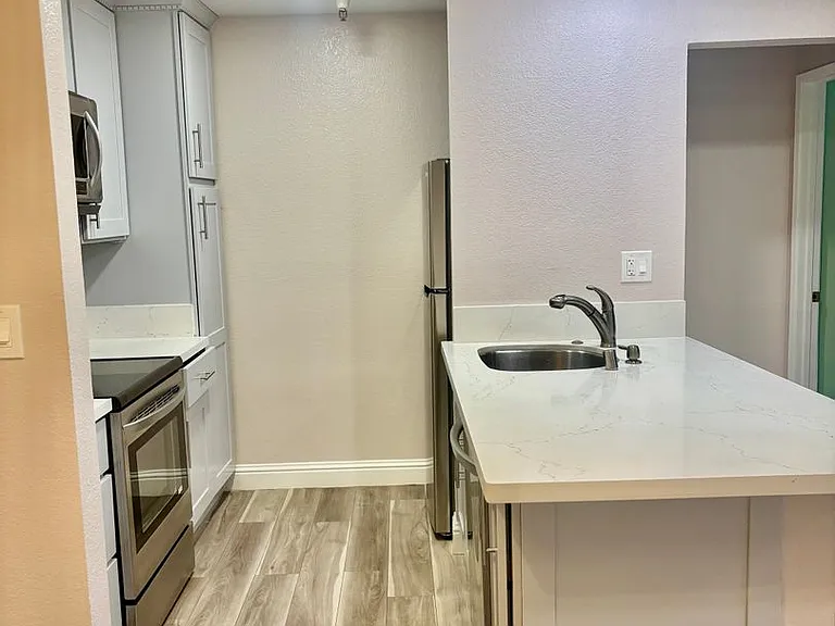 1310 Walden Rd #6 — Photo 4