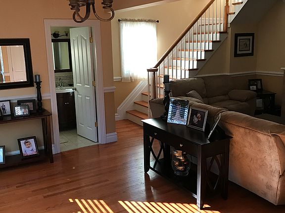 2nd image of 21 Thelma St